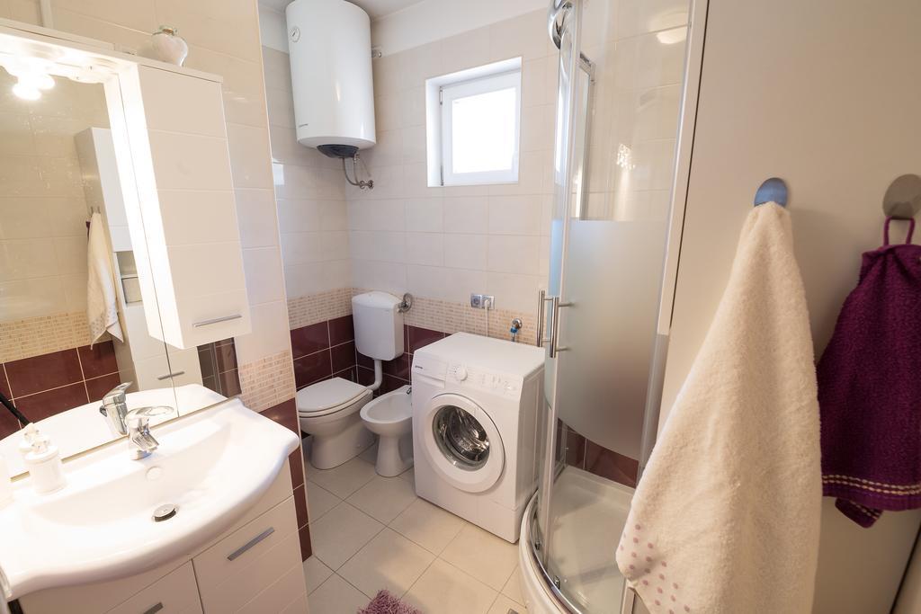 Apartment Marijanka Сень Екстер'єр фото